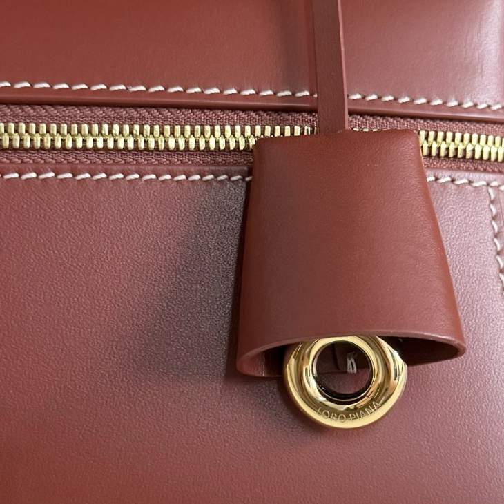 Picture of Loro Piana Handbags _SKUfw208999783fw